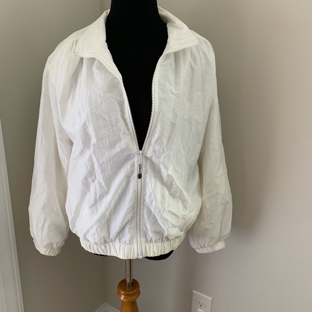 VIntage KSWISS classic windbreaker jacket (d)